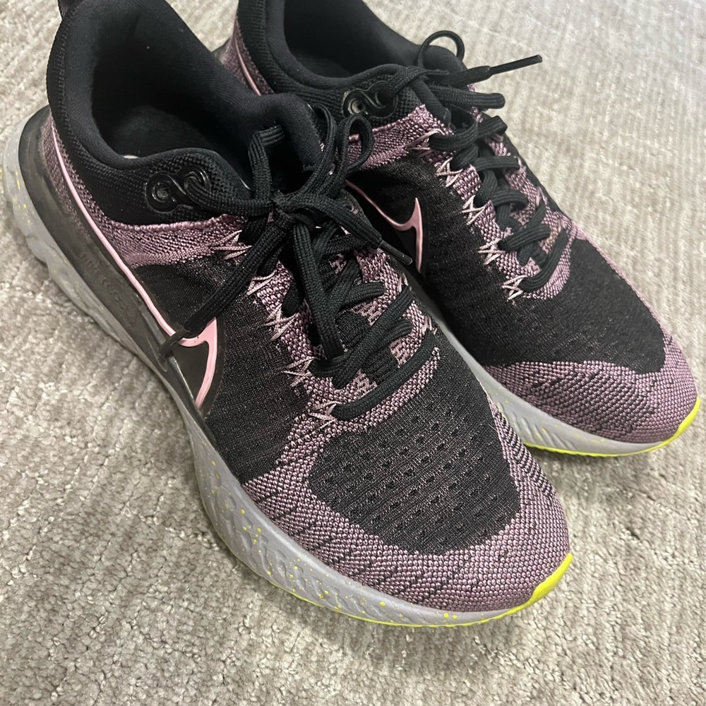 Nike React Infinity - image 1